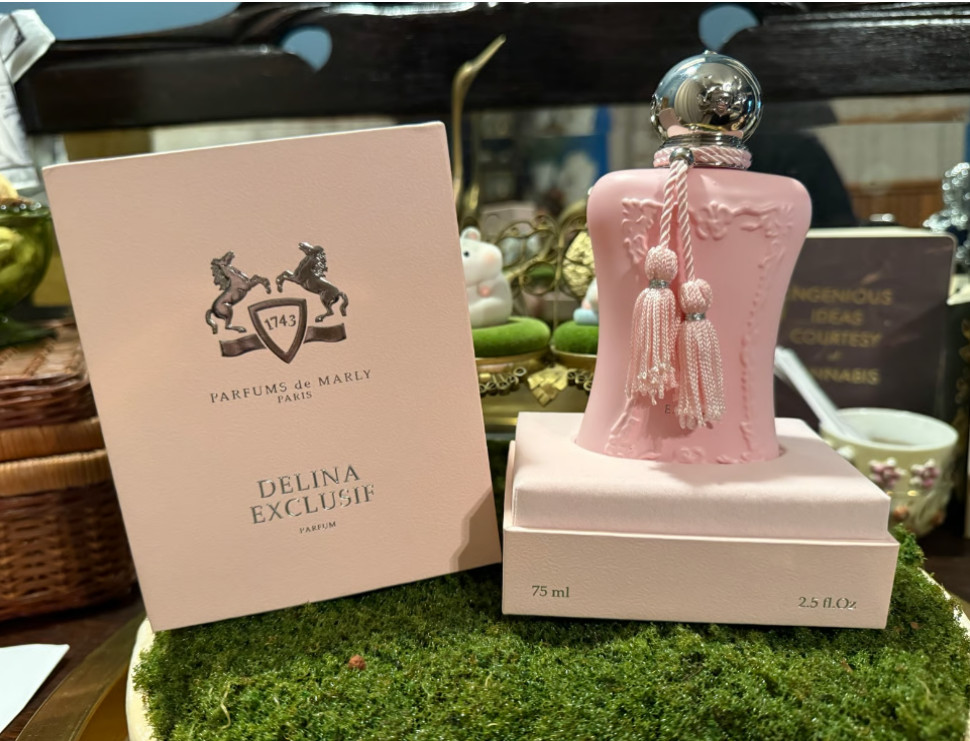 Delina Exclusif 75ml Eau De Parfum Elegant Floral Signature Scent