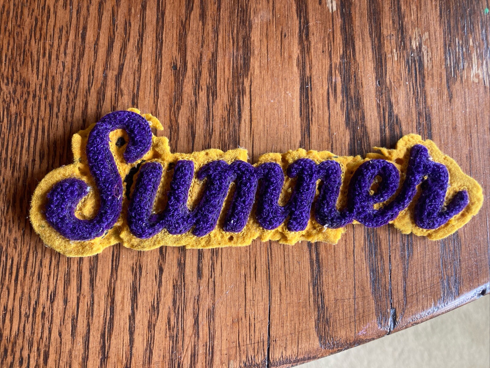 VINTAGE Sumner HIGH SCHOOL VARSITY Sports LETTER FELT PATCH 6” Purple Gold WA
