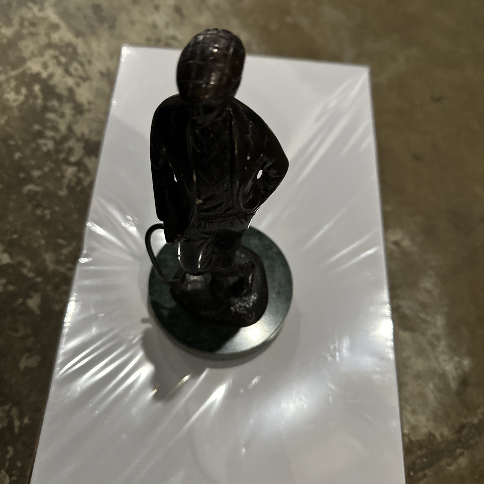 Bronze Gentleman Golfer 7.75\