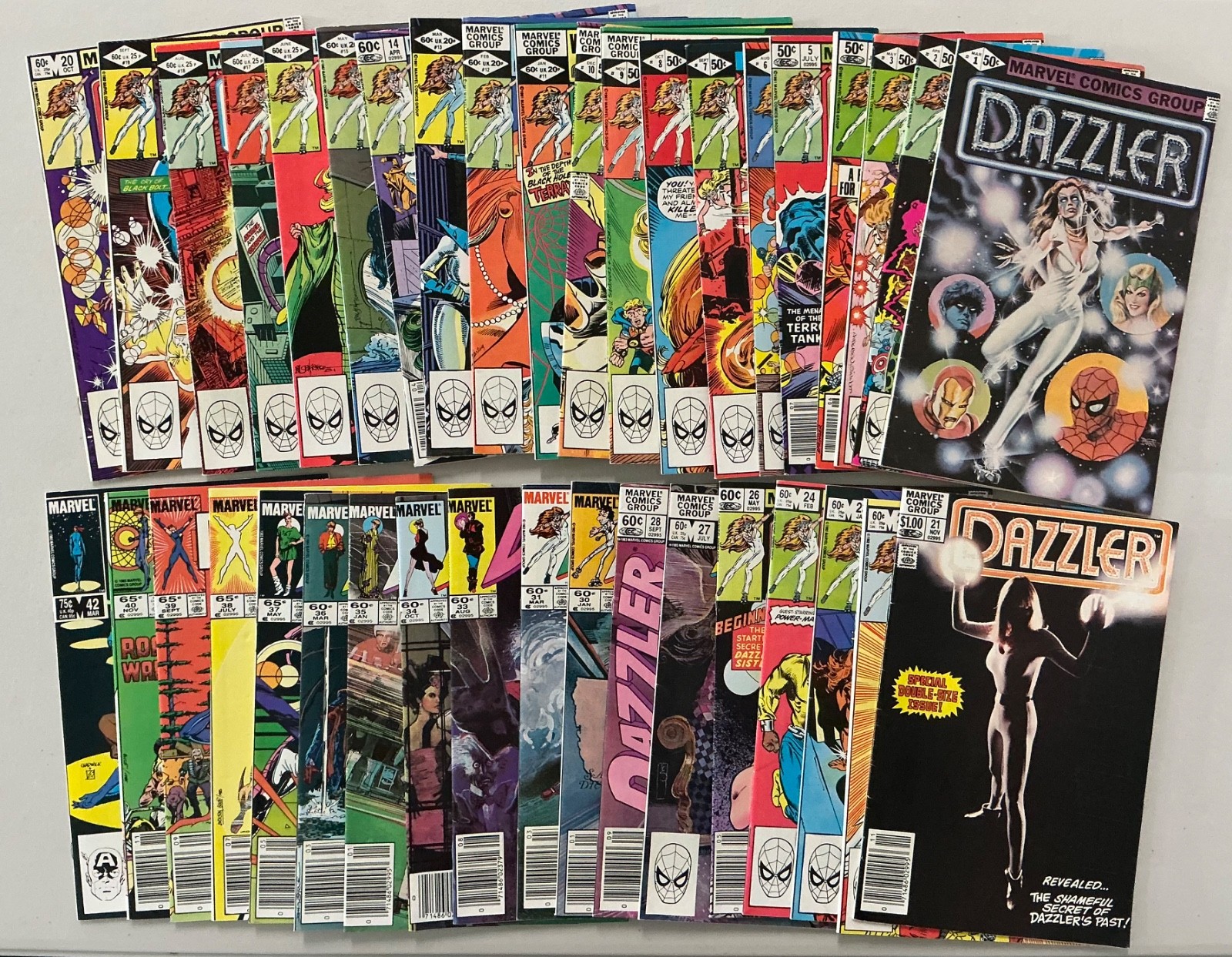 Lot of 38 DAZZLER comics between 1-42 1981 Marvel comics (1293) Lot of 38 DAZZLER comics between 1-42 1981 Marvel comics (1293)
