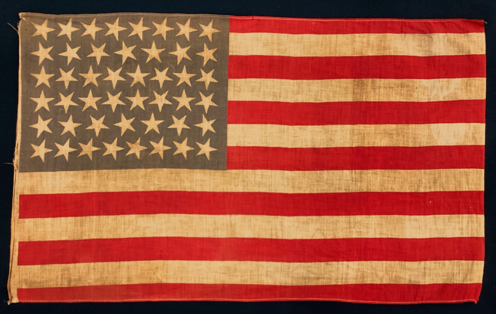 Antique Flag 46 Dancing Stars, Elongated 14