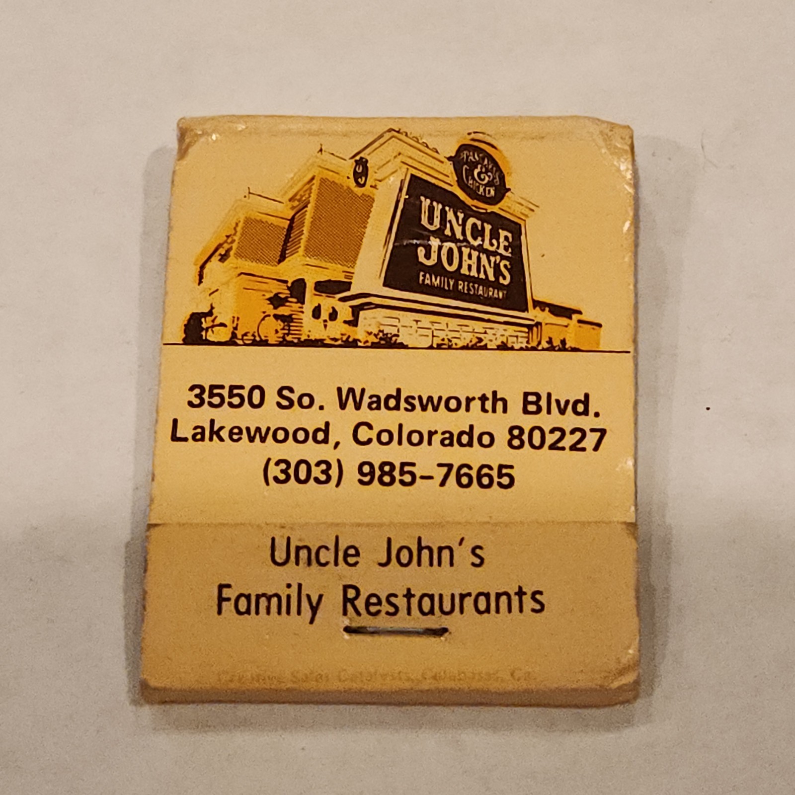 Uncle John\'s Family Restaurant Matchbook - Lakewood, CO