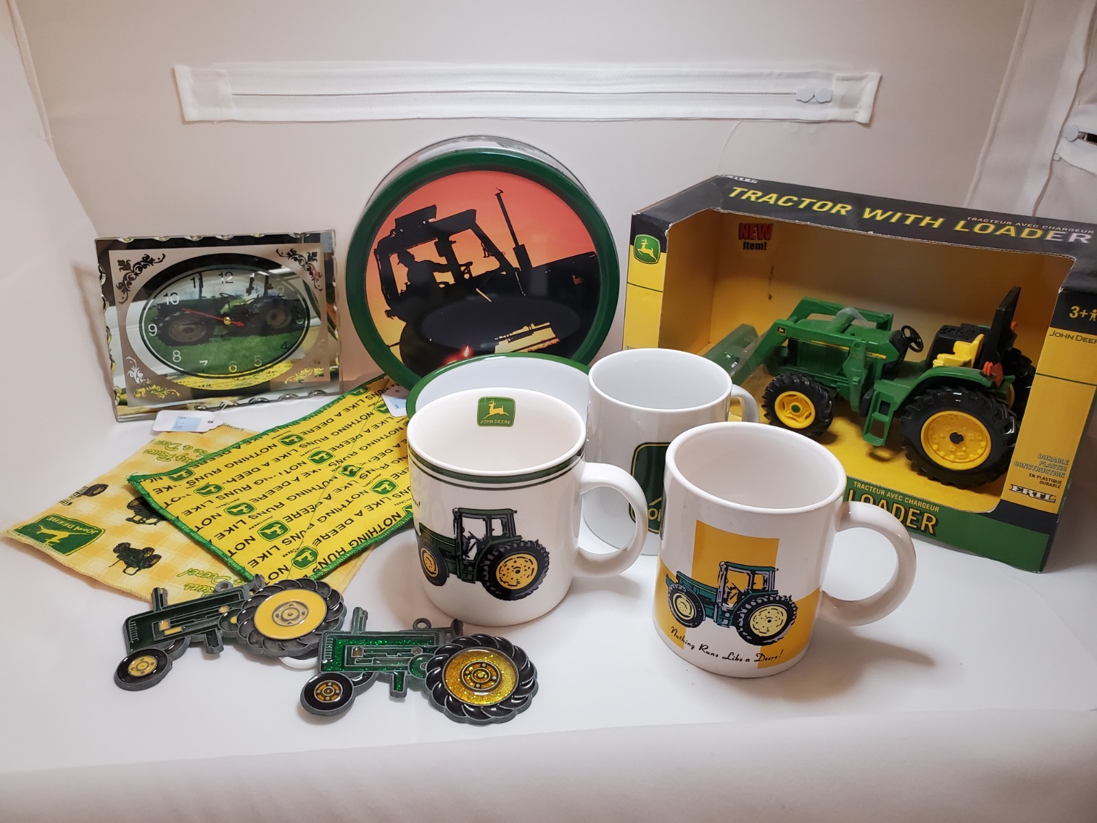 John Deere 1/16 Scale Tractor w/ Loader, Basket and Mugs and More