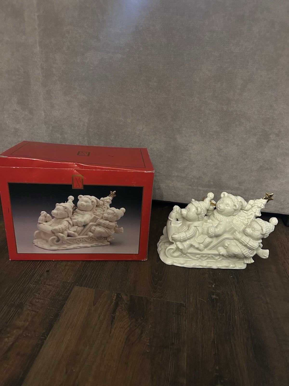 Madison Avenue~Frederick Atkins~Porcelain~3 Bears in a Sleigh Musical Figurine 