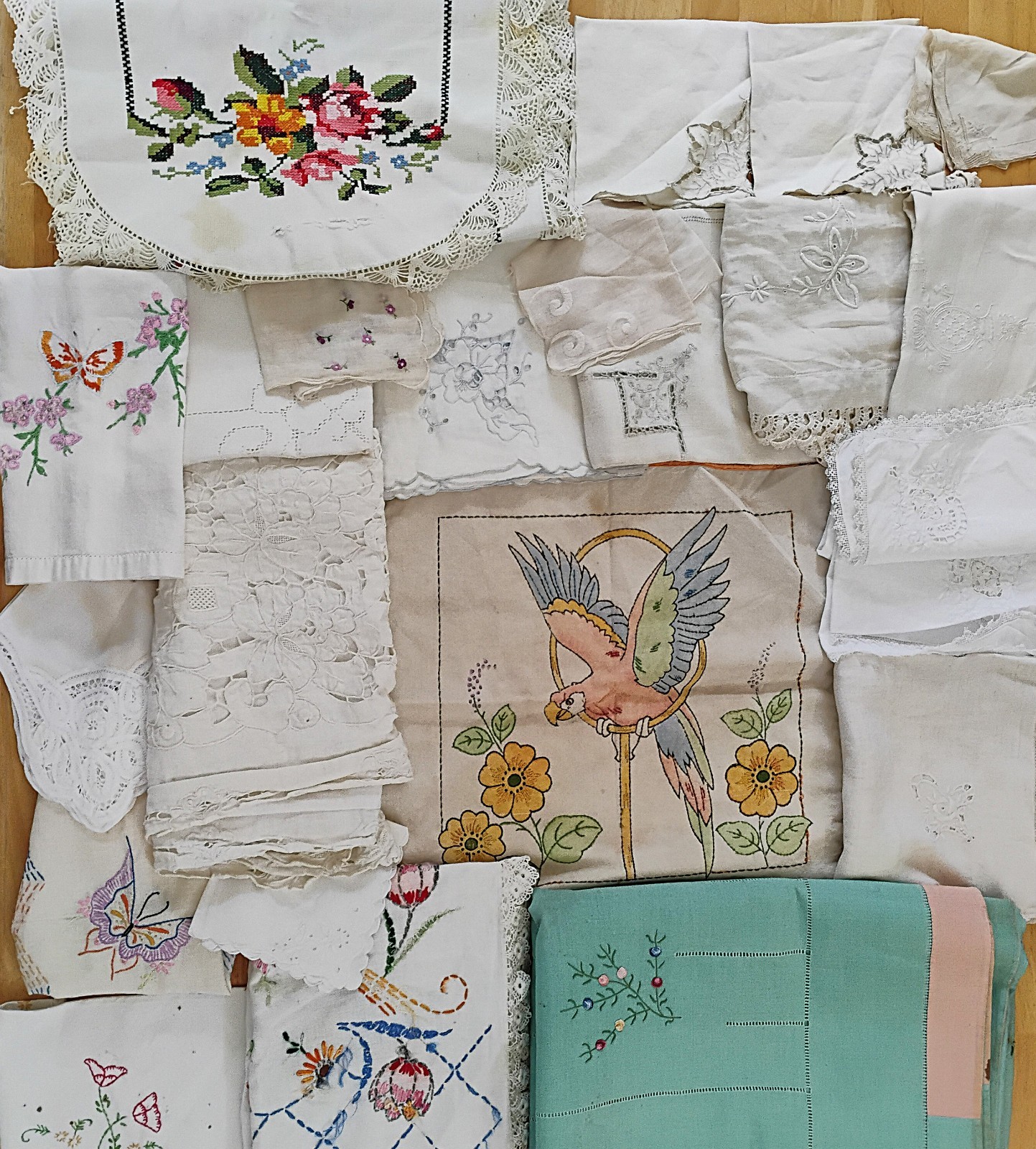Lot 23 Vintage Embroidered Doilies Tablecloth As Is Crafts Repair Repurpose Lot 23 Vintage Embroidered Doilies Tablecloth As Is Crafts Repair Repurpose