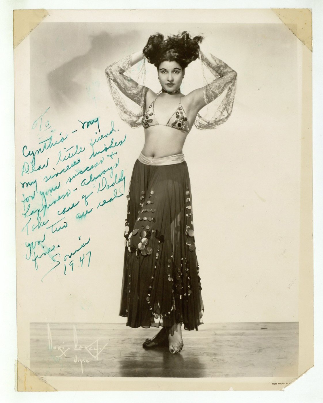 Sonia Milbourne The Sultress 1947 Burlesque Stripper Photo 8x10 Signed J15901