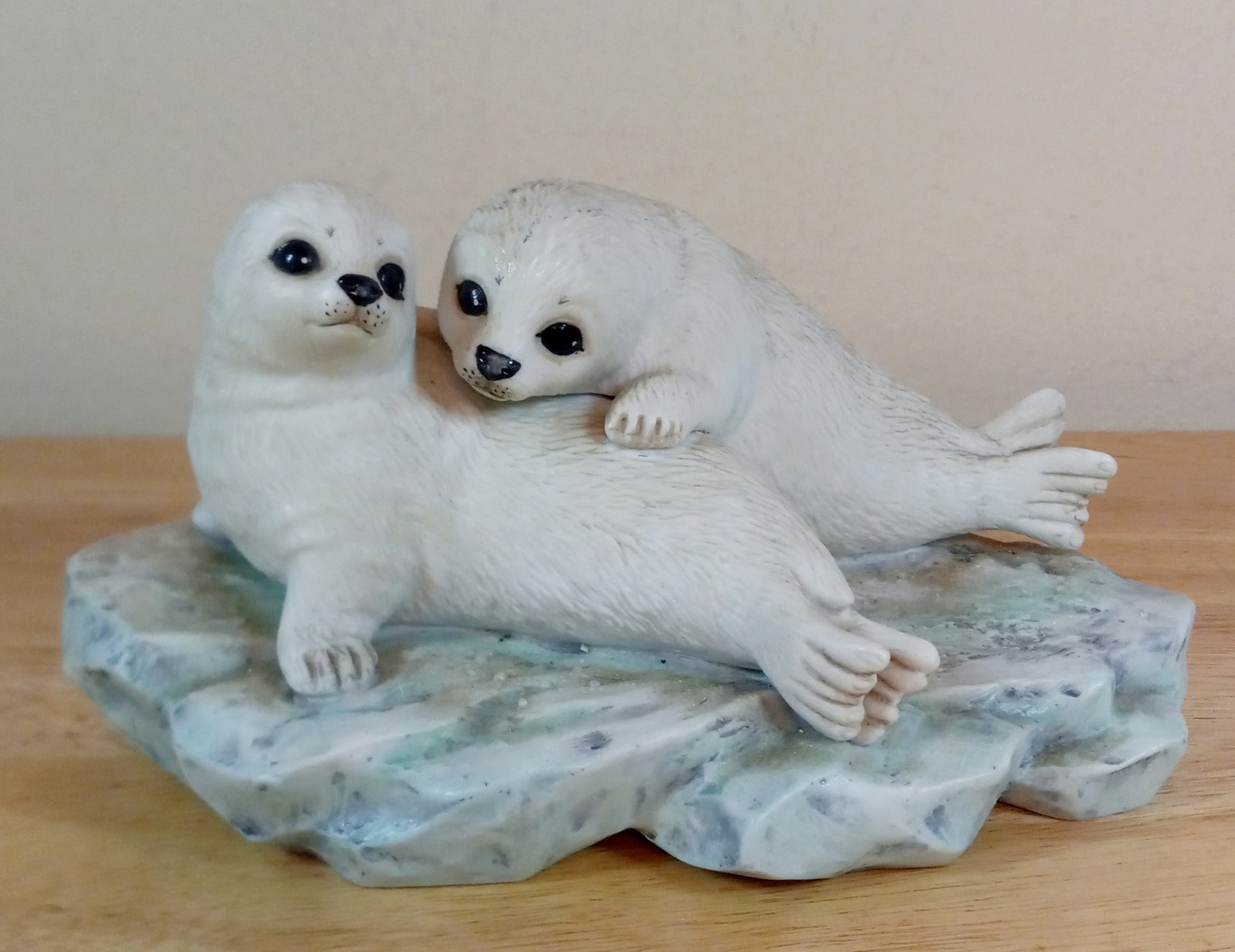 VTG Maruri USA Polar Expedition Collection Harp Seals Porcelain 1990 P-9005 EUC