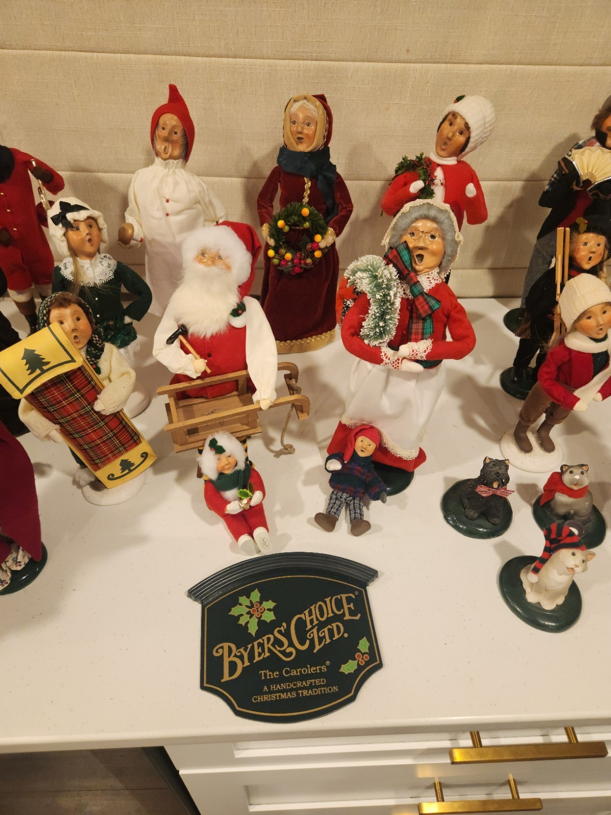 Byers Choice Carolers Large Lot Christmas Easter Santa Figures Accessories