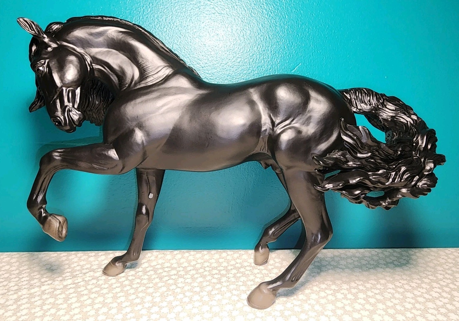 USED Breyer Traditional Model Horse #1859 “Sjoerd” Champion Friesian Stallion