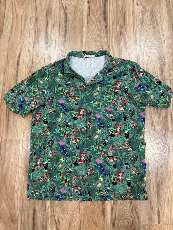 Disney Parks Trader Sam\'s Grog Grotto Tiki Mugs Hawaiian Shirt (Size XL)