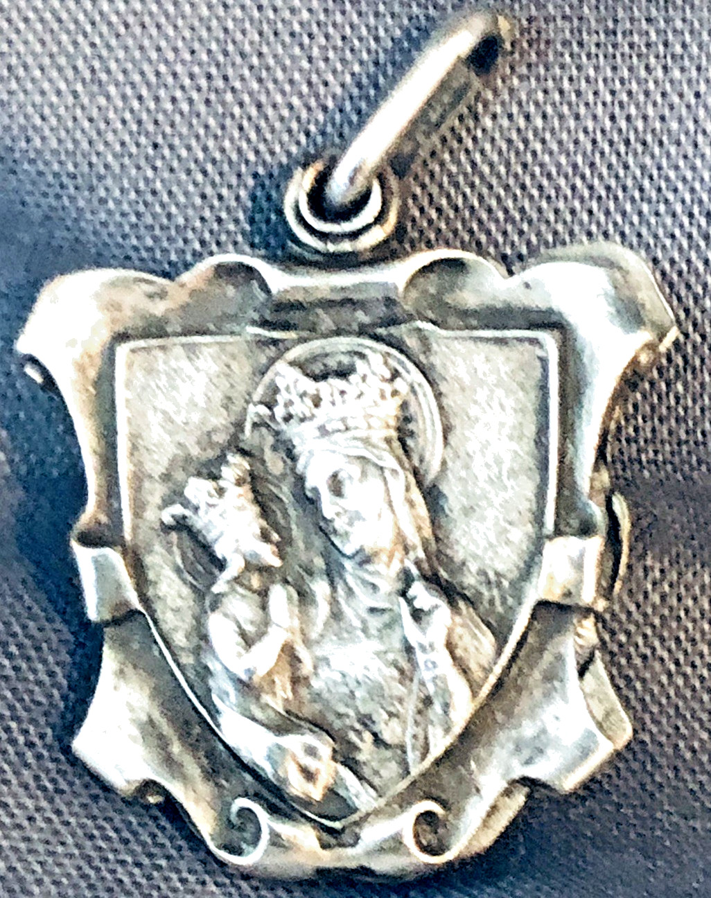 Vtg St Anne Reliquary Slide Medal Silver Tone Wood Splinter Relic France
