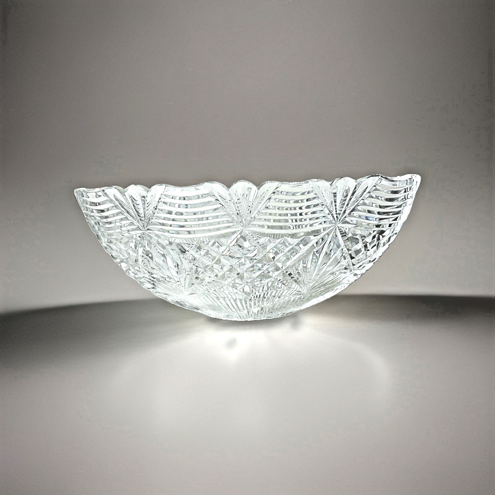 VTG Waterford Crystal Master Cutter Boat Bowl Centerpiece Boat Bowl 292-213 COA VTG Waterford Crystal Master Cutter Boat Bowl Centerpiece Boat Bowl 292-213 COA