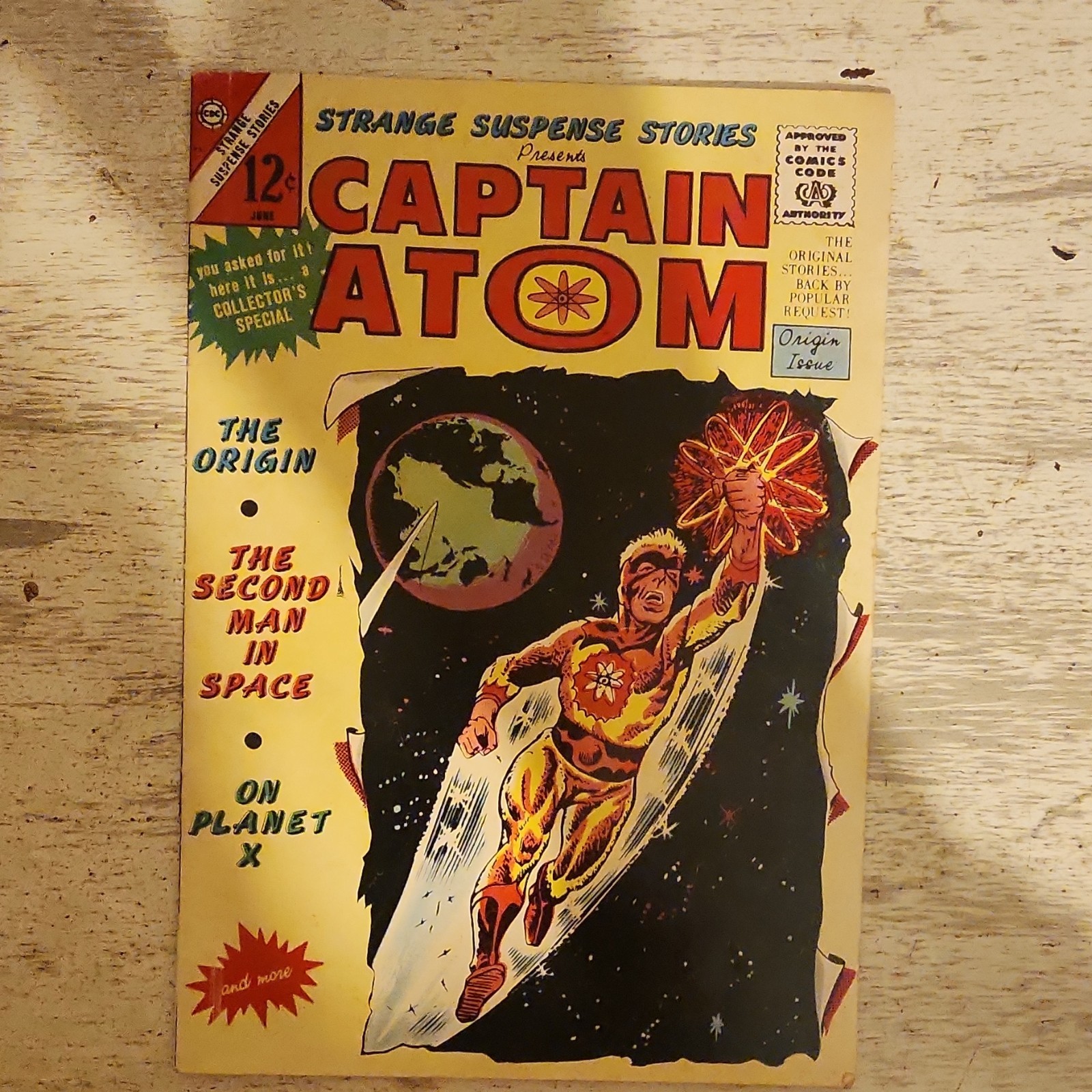 Strange Suspense Stories #12  key issue  Origin issue   4.0 