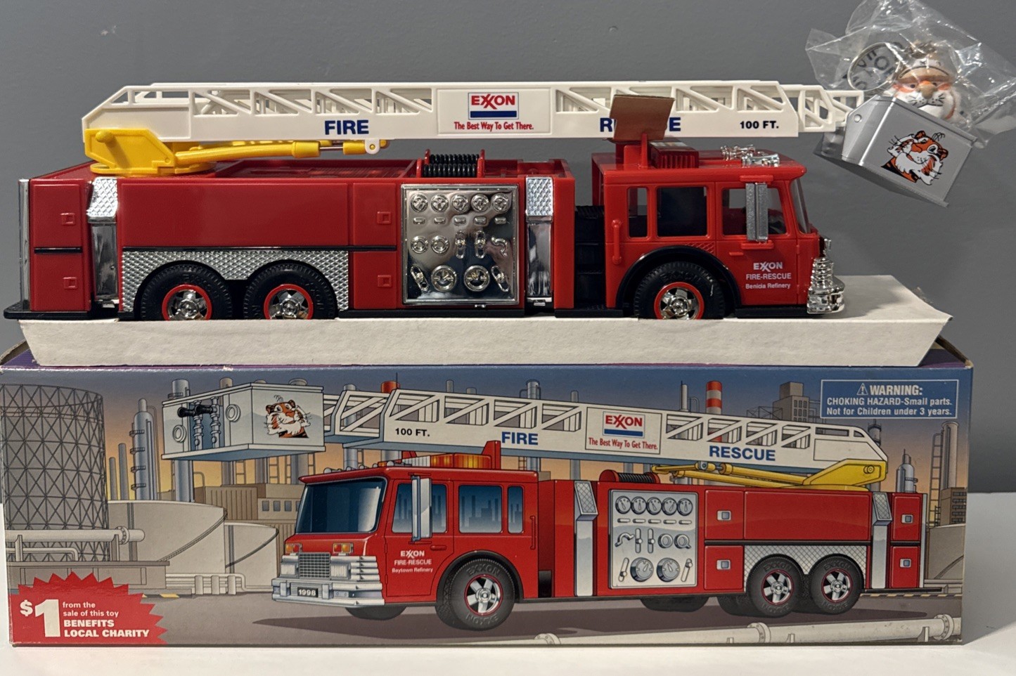 Exxon Fire Rescue 1988 Truck Collectors Edition New In Box Never Used Exxon Fire Rescue 1988 Truck Collectors Edition New In Box Never Used
