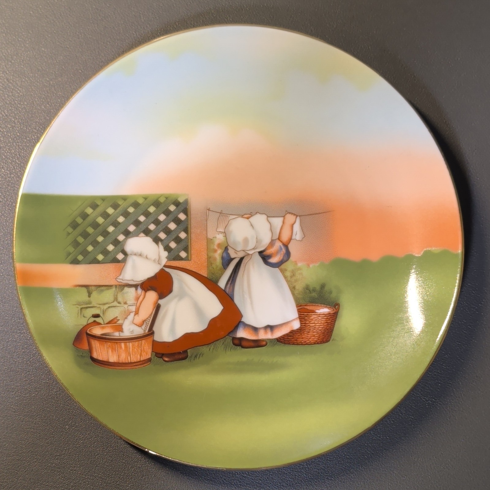 Royal Bayreuth Sun-Bonnet Babies Monday Washing 1974 Limited Edition Plate