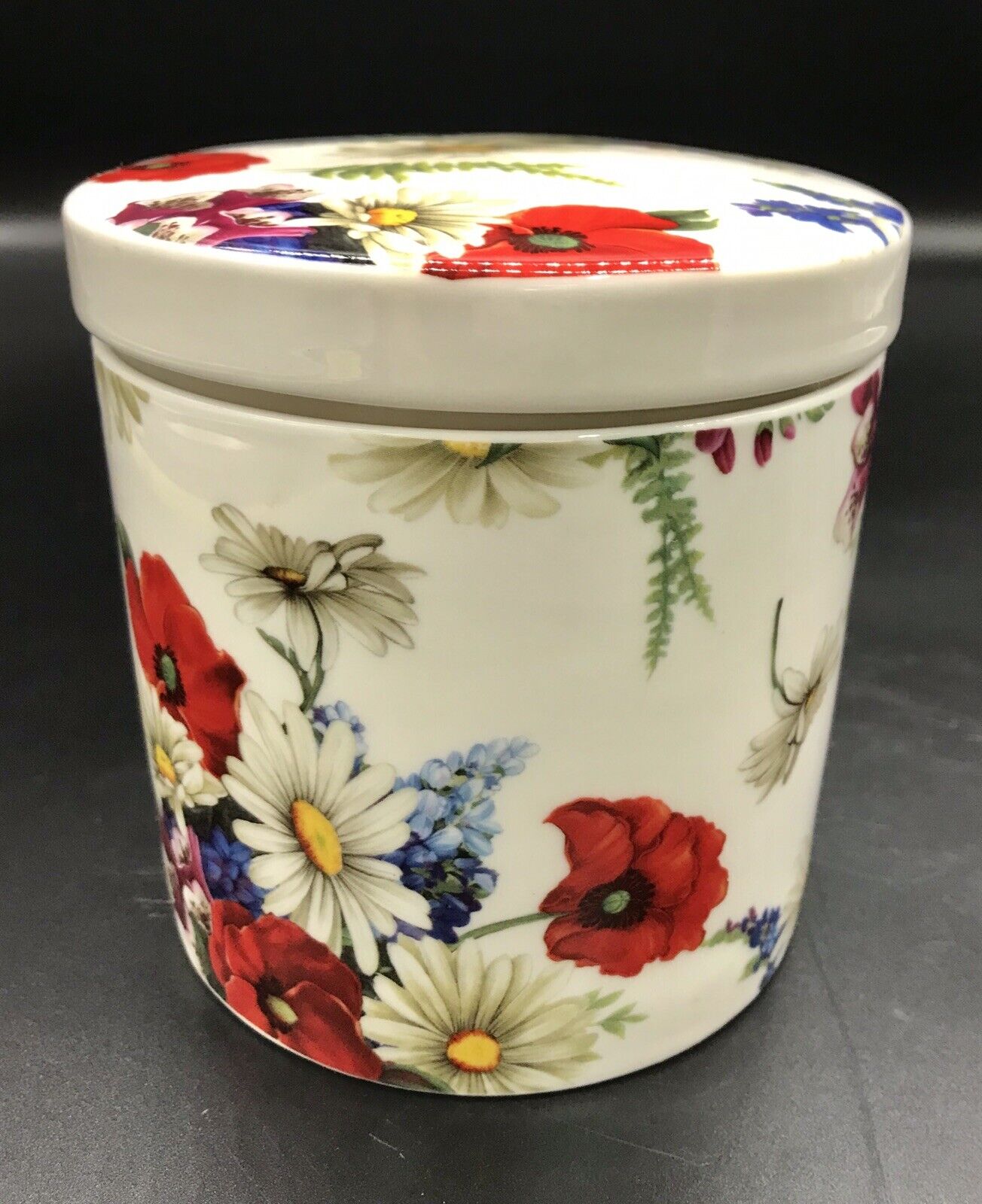 Grace’s Teaware Porcelain Tea Canister White w/ Red Poppy & White Daisy Flowers