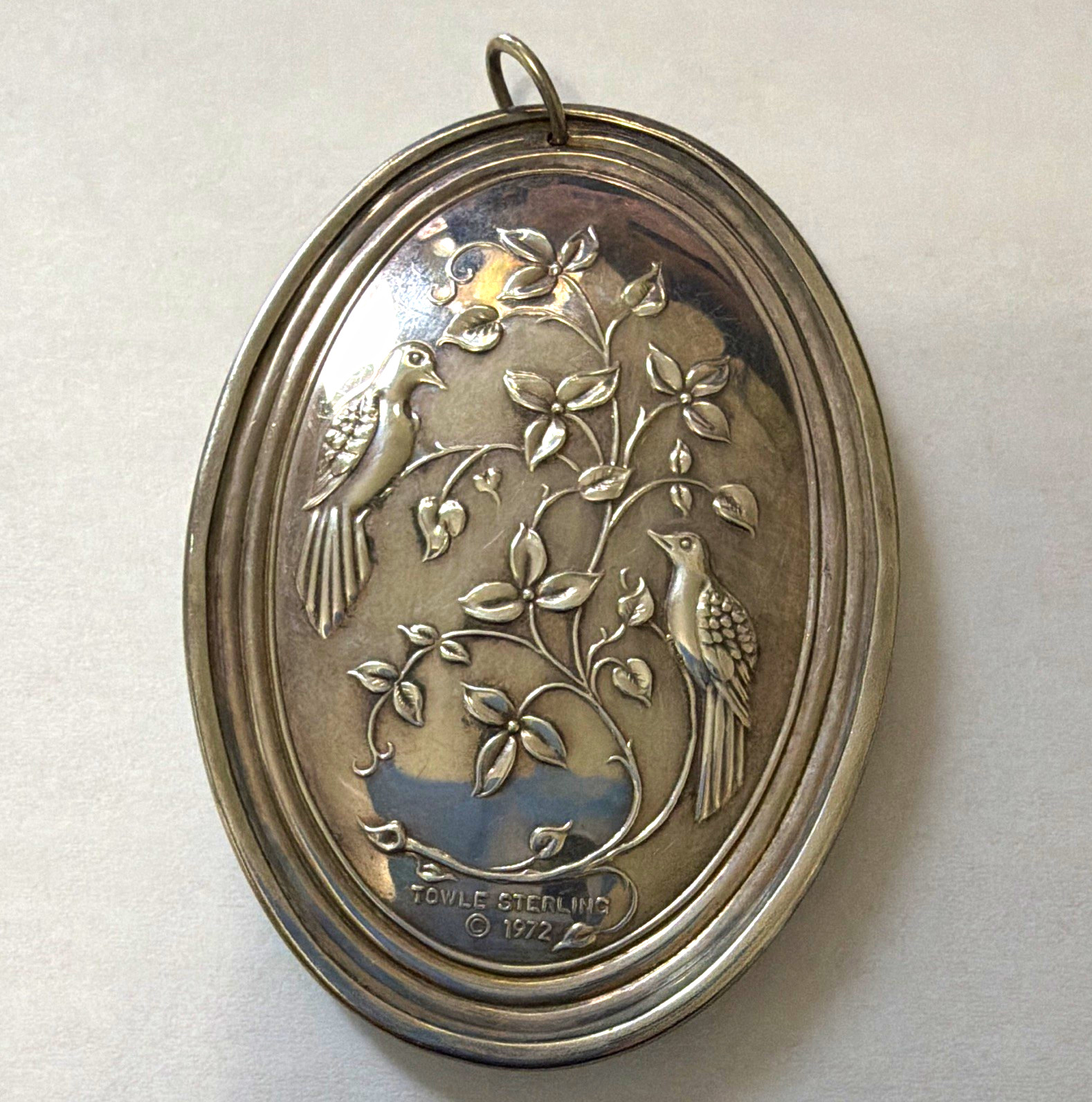 Towle Sterling Silver 2 turtle doves Ornament Christmas 1972