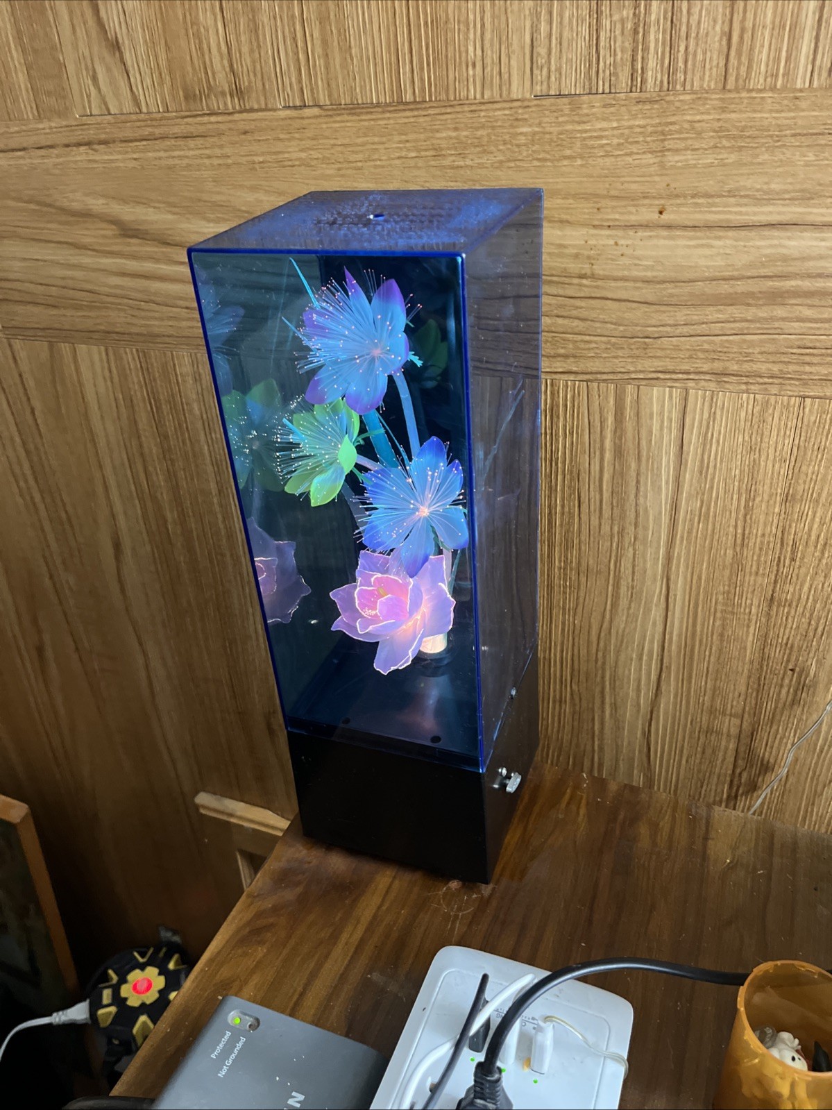 14” Vintage 80’s Fiber Optic Color Changing Flowers & Bird Light Music Box Lamp