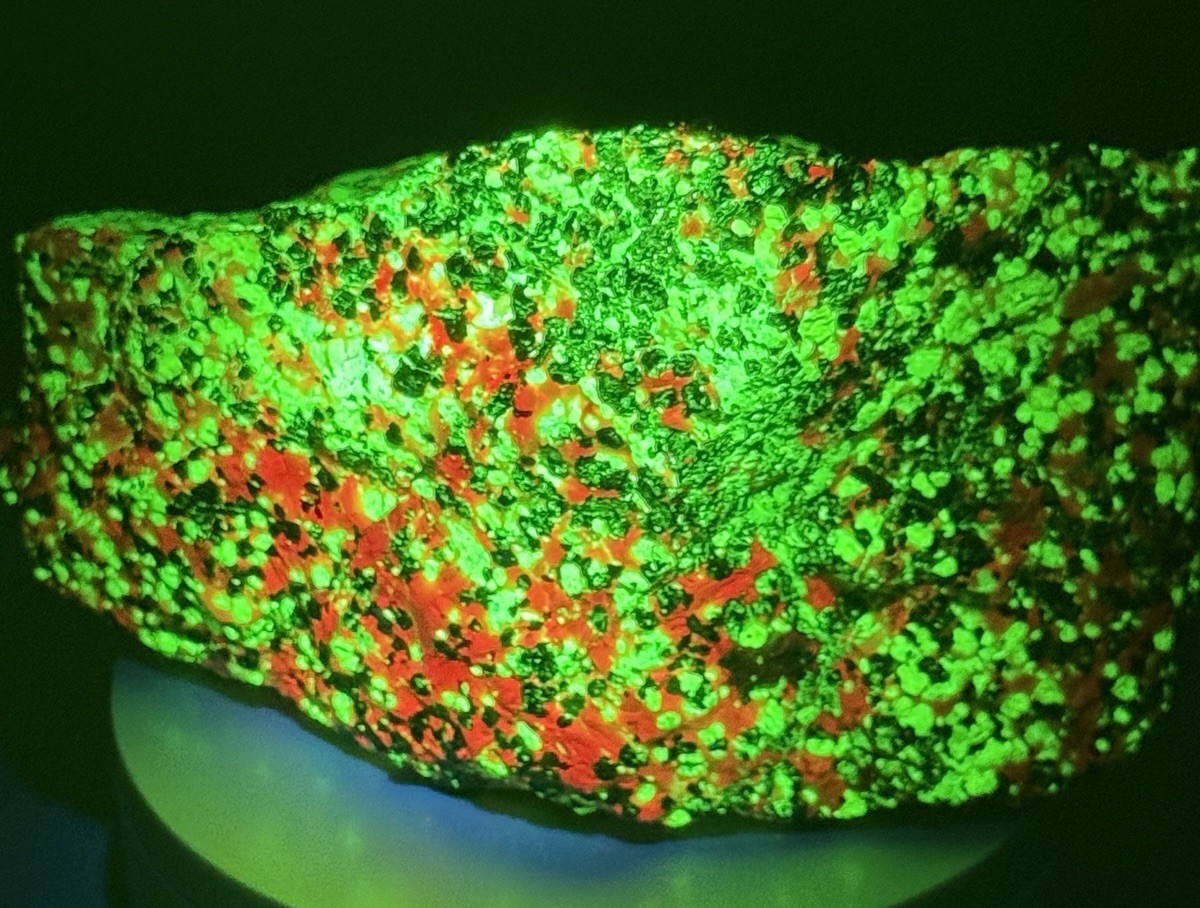 Fluorescent & Phosphorescent Willemite, Calcite, & Franklinite Mineral Specimen