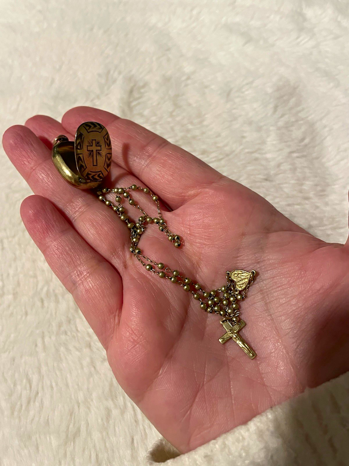 Rare Antique Signed Mini Bliss Brothers Gold Tone Locket Cross Pendant w/ Rosary