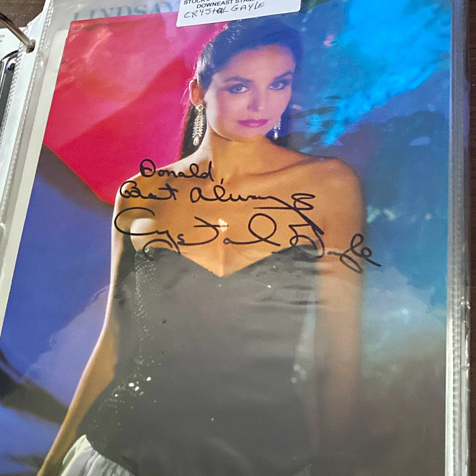 Crystal Gayle Signed Photo / Photograph - Autograph Not Authenticated