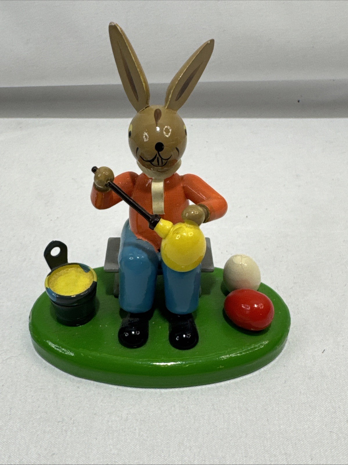 Vtg Erzgebirge Wooden Miniature Rabbit Painting Easter Eggs Germany