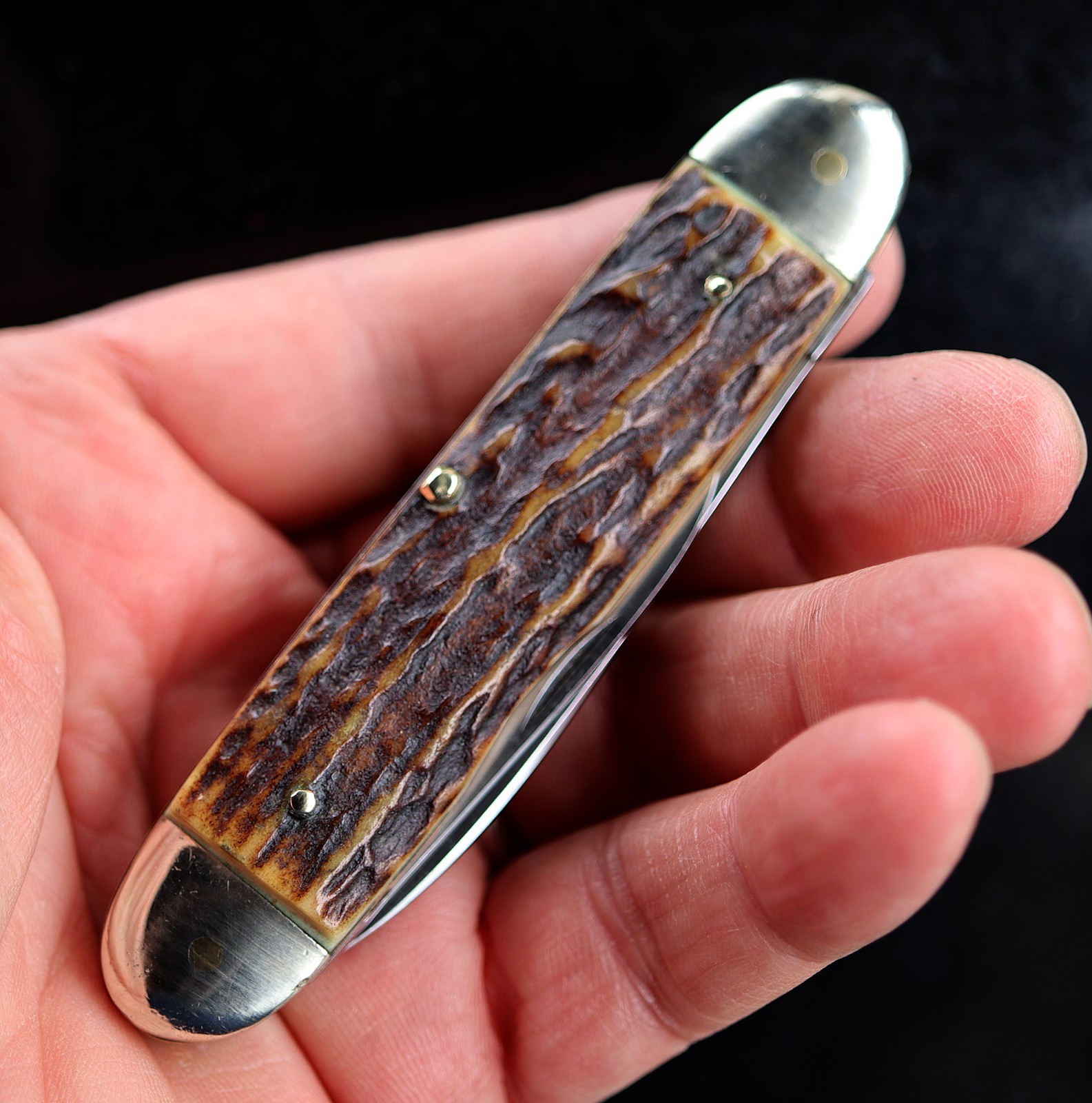 George Wostenholm I*XL equal end stag pocket knife. 4 inch closed. Great stag