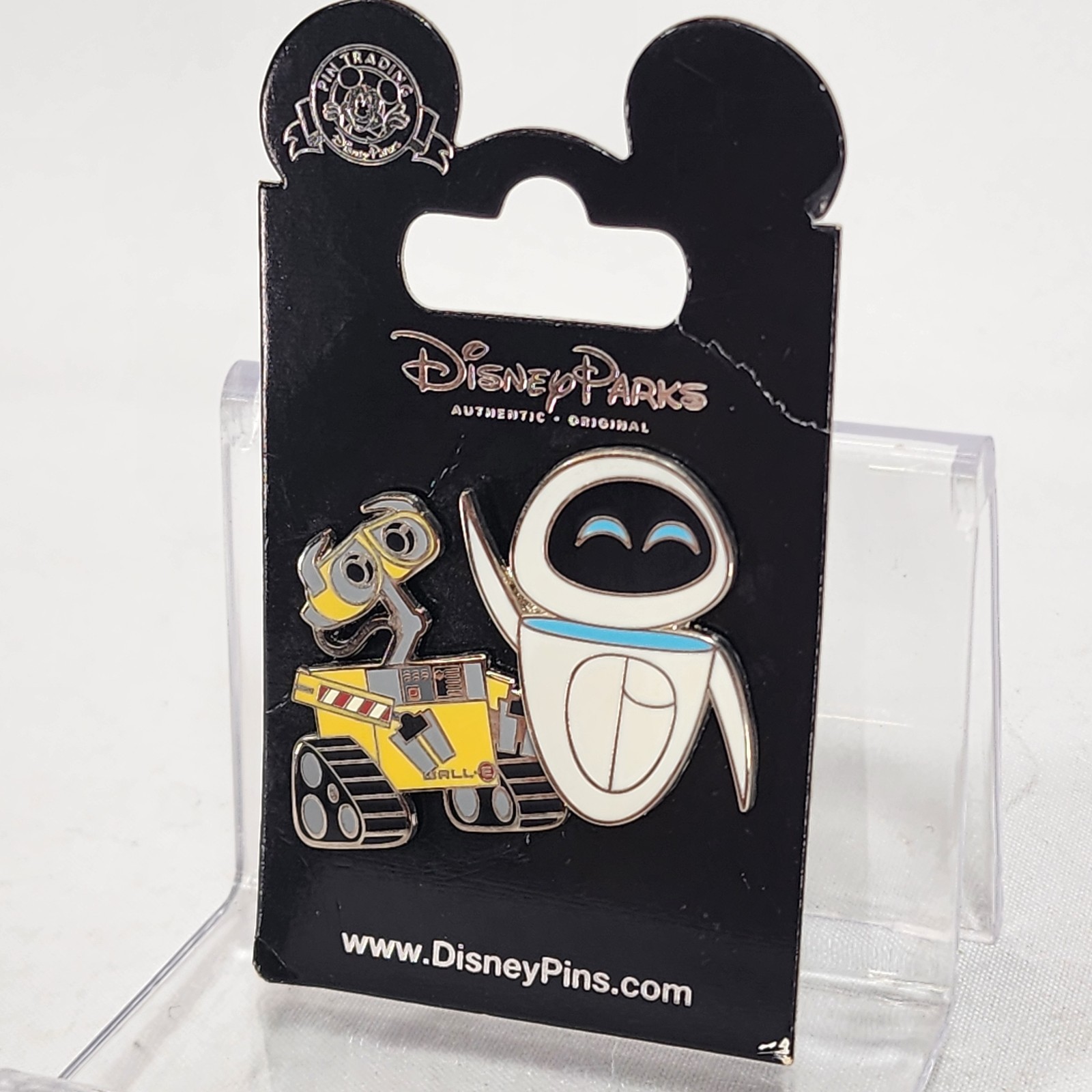 Disney Parks 2010 Wall-E and Eve Trading Pin Set Disneyparks Pins