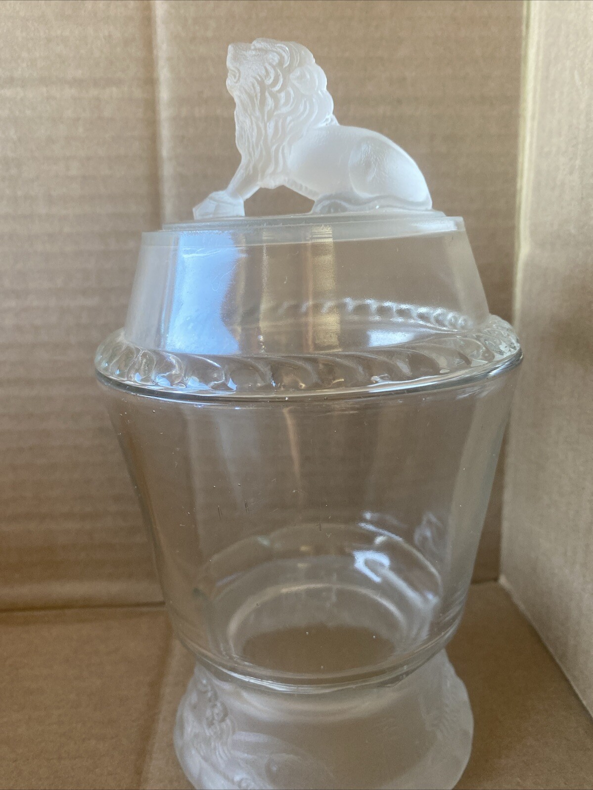Vintage Gillander and Sons  eapg Frosted Lion  sugar bowl with lid 