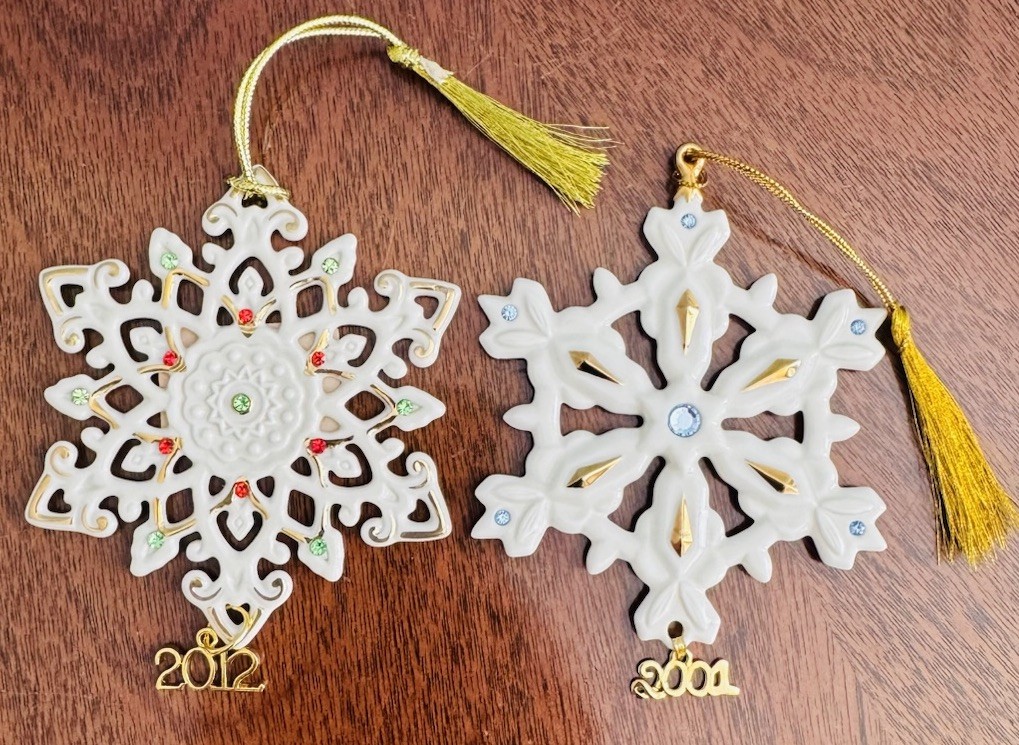 Lenox Lot of 2 Porcelain GEMMED SNOWFLAKE ORNAMENTS 2001 & 2012 No Boxes