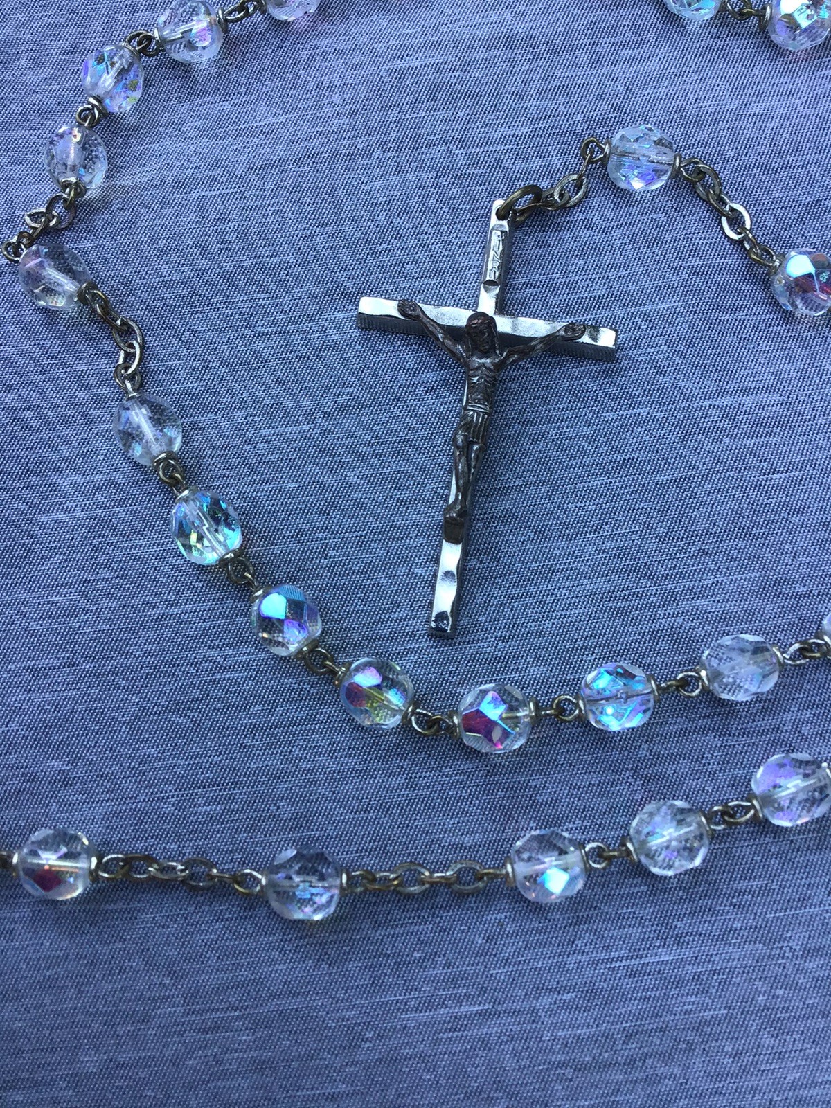 VINTAGE GORGEOUS AURORA BOREALIS IRIDESCENT CRYSTAL ROSARY