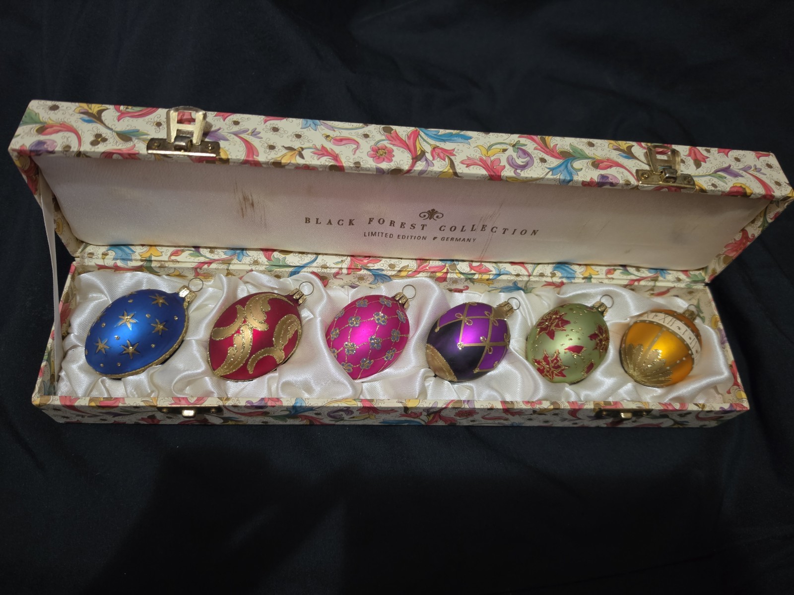 Vintage 6 Oberfrankische Glas Glass Ornaments Eggs made in GERMANY