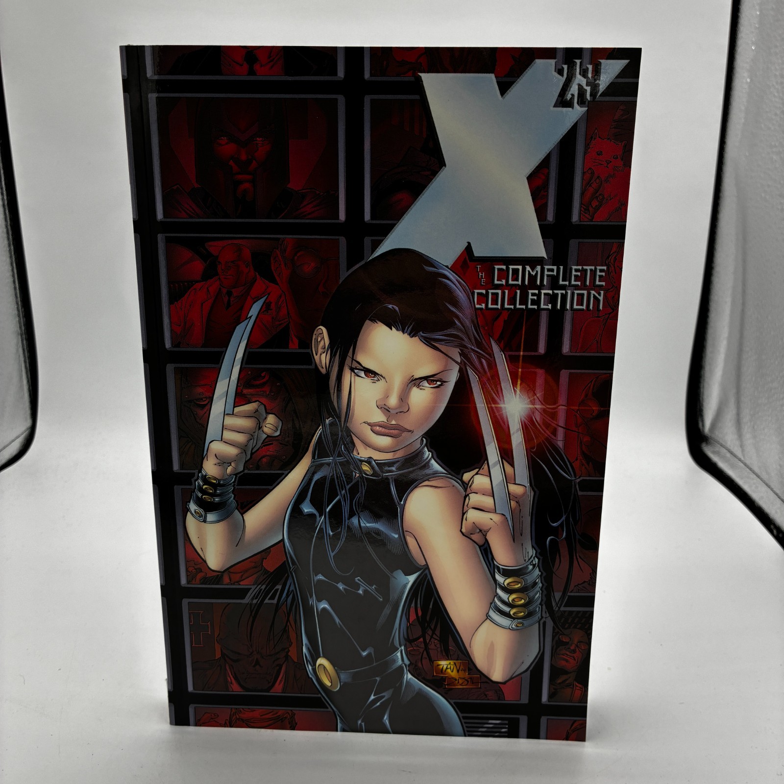 X23 Complete Collection Vol 1 TPB Marvel 1st Printing 2016 Laura Kinney