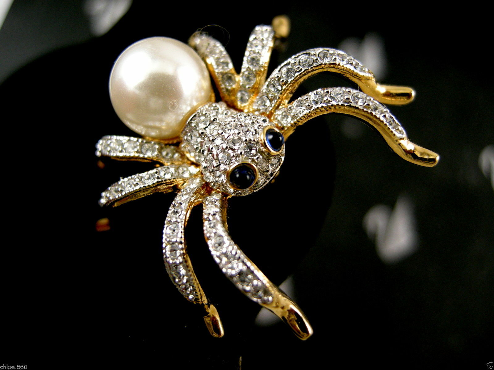 SIGNED SWAROVSKI CRYSTAL PEARL  SPIDER PIN~BROOCH 22KT GOLD PLATING RETIRED NEW