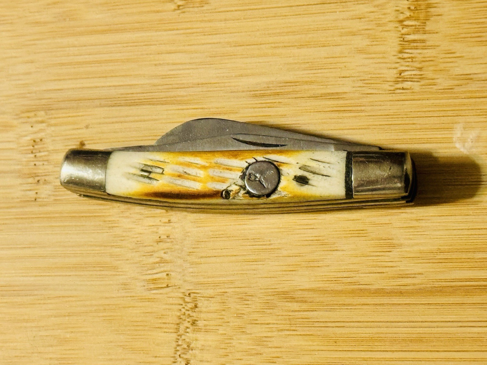 Vintage White Tail Bone 3 Blade Knife