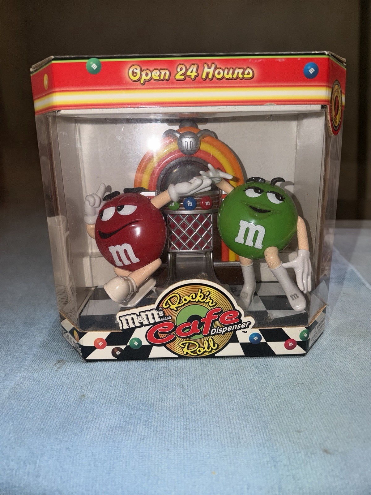 M&M\'s Rock \'N Roll Cafe Juke Box Red Green Figure MM\'s Candy Dispenser