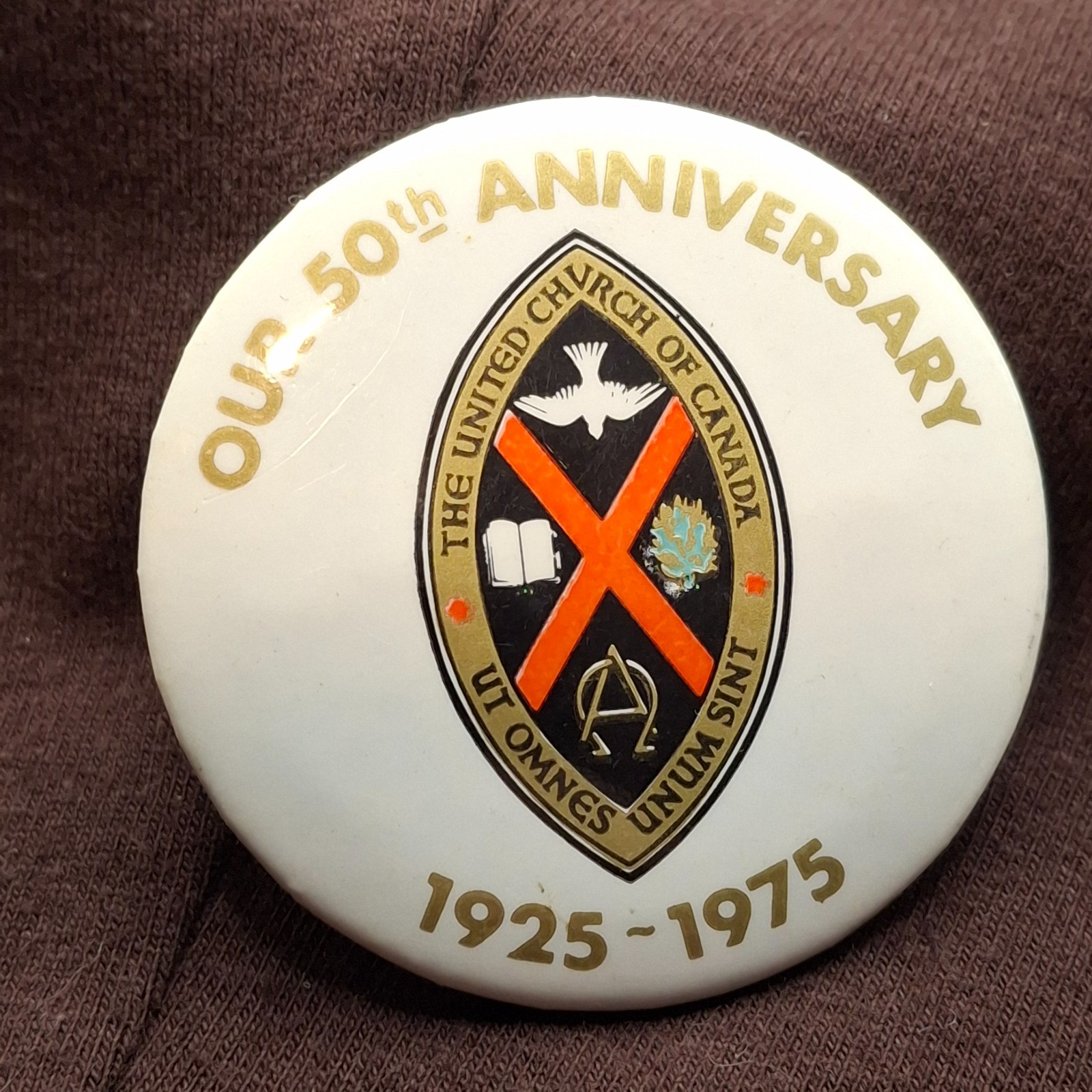 1975 United Church of Canada Pinback