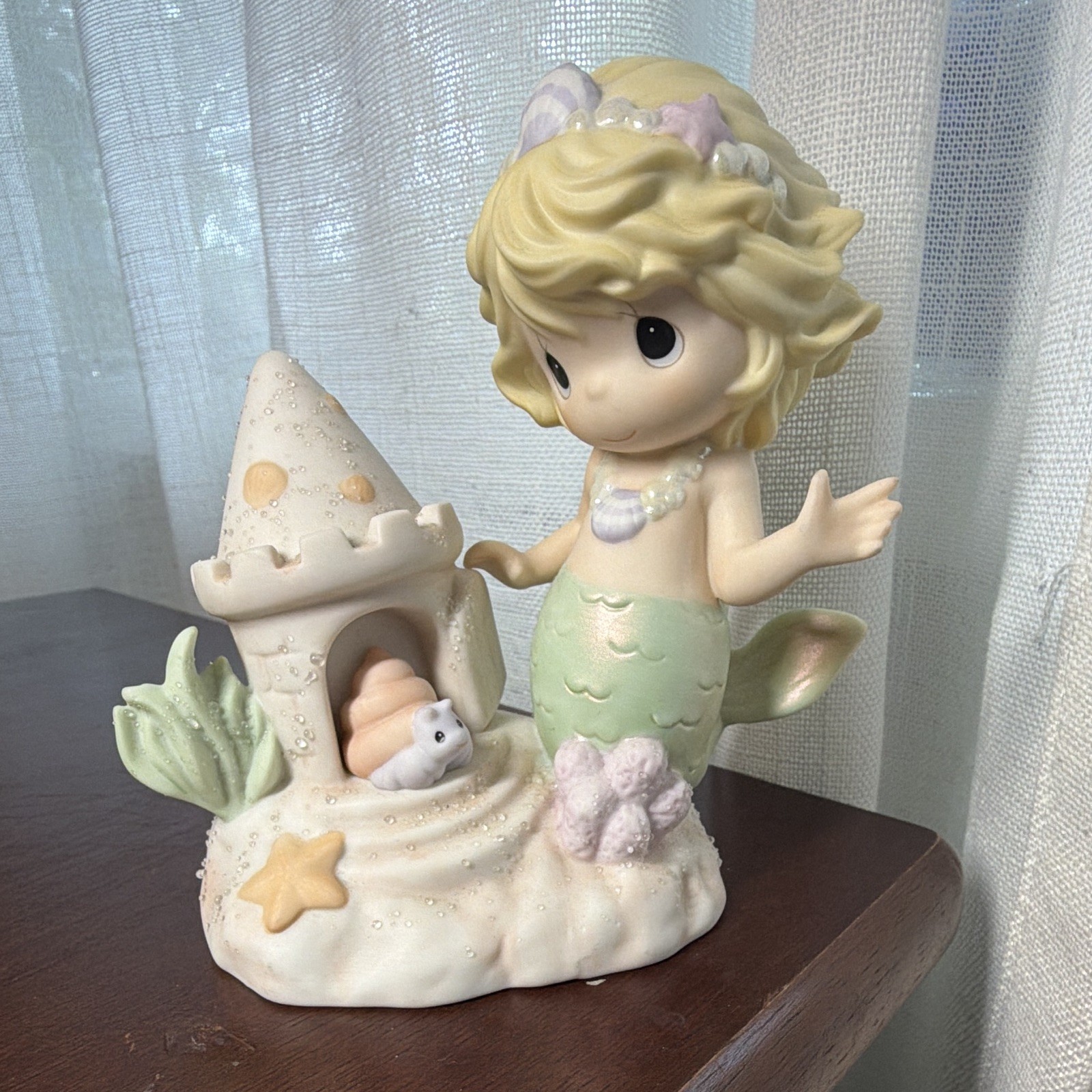 Precious Moments Sea of Friendship Mermaid Porcelain Figurine 2002 Signed