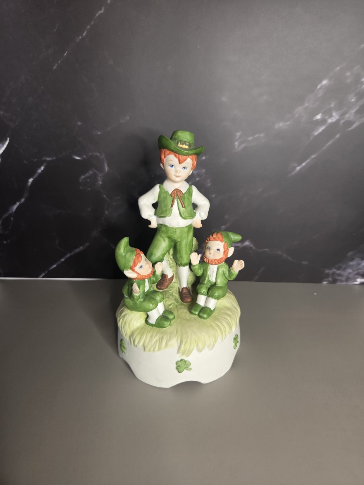 vintage lefton st patricks day DANNY boy figurines. Plays Music vintage lefton st patricks day DANNY boy figurines. Plays Music