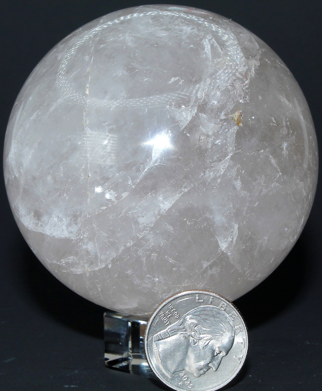 AAA Brazilian Quartz Sphere / 2.98\