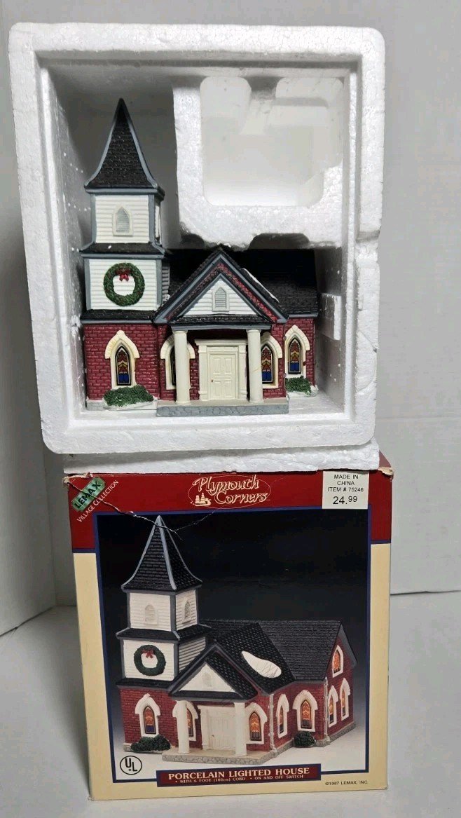 LeMax Plymouth Corners United Church Christmas 1997 NO CORD INCLUDED 