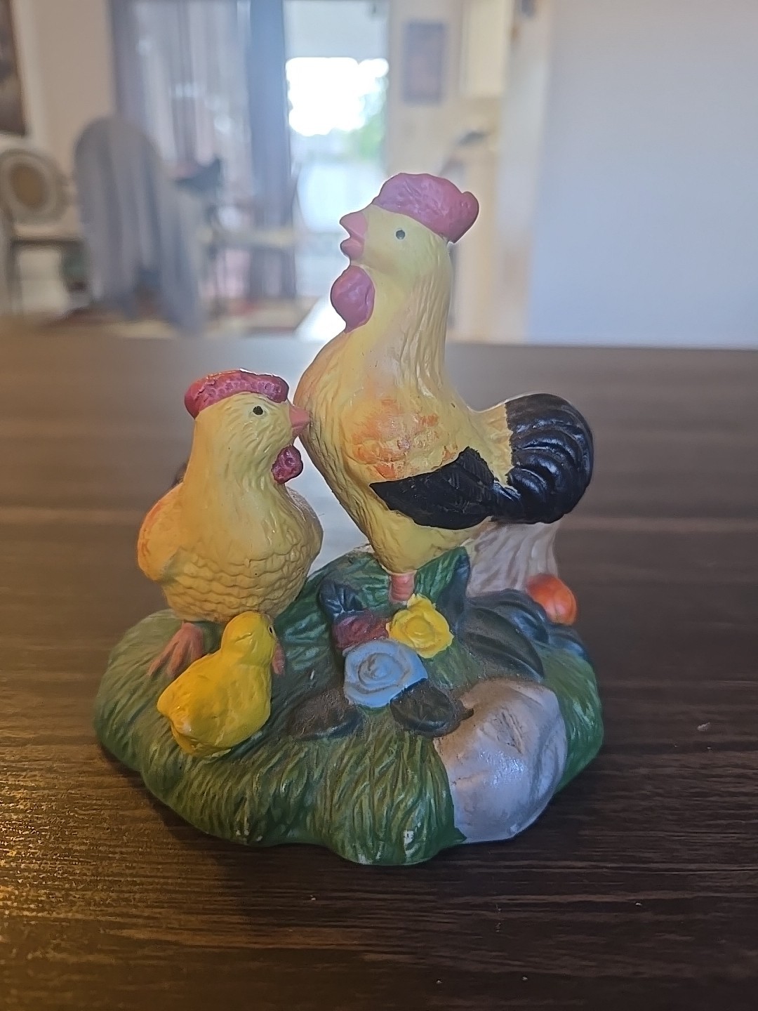 Rooster Chicken & Chick Figurine Barnyard Country Decor