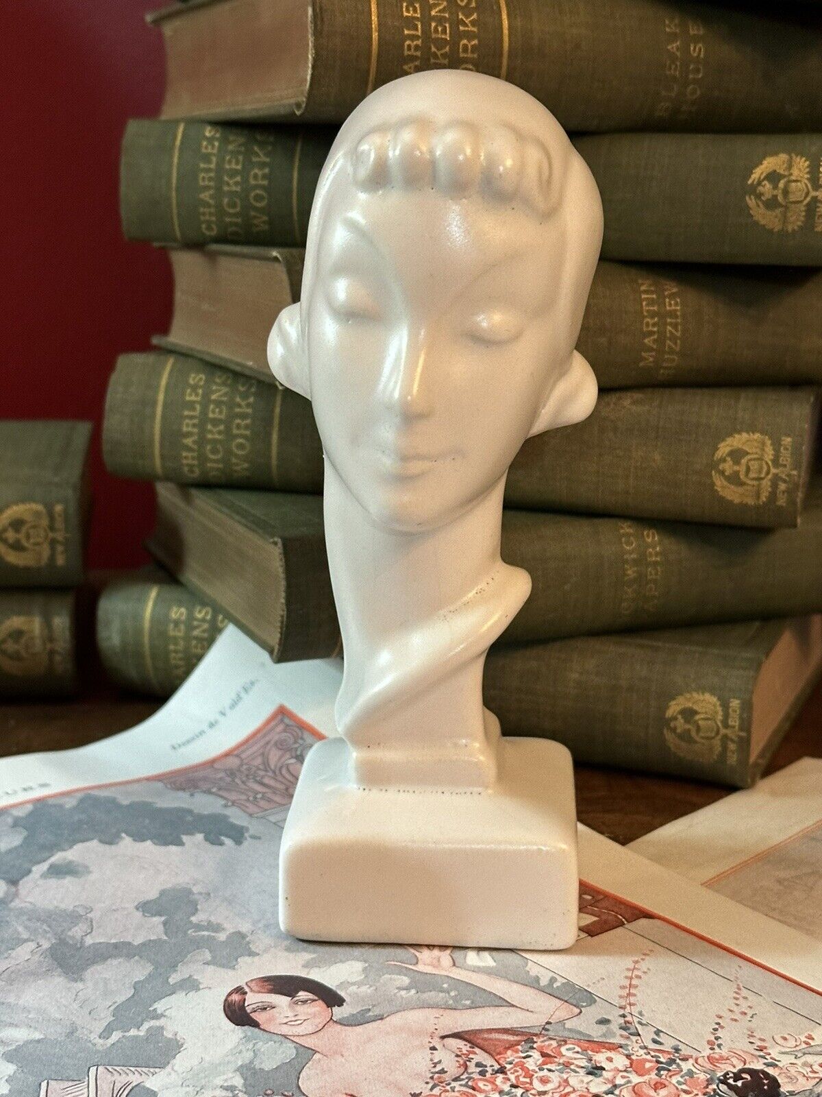 Art Deco Female Bust - Elegant in an Ivory Matte Glaze