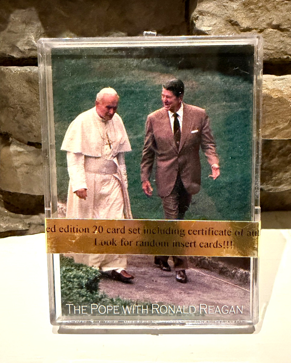 RARE 2005 A Pope for the Ages Series 1 Pope John Paul II SEALED 20 Card Set /25k