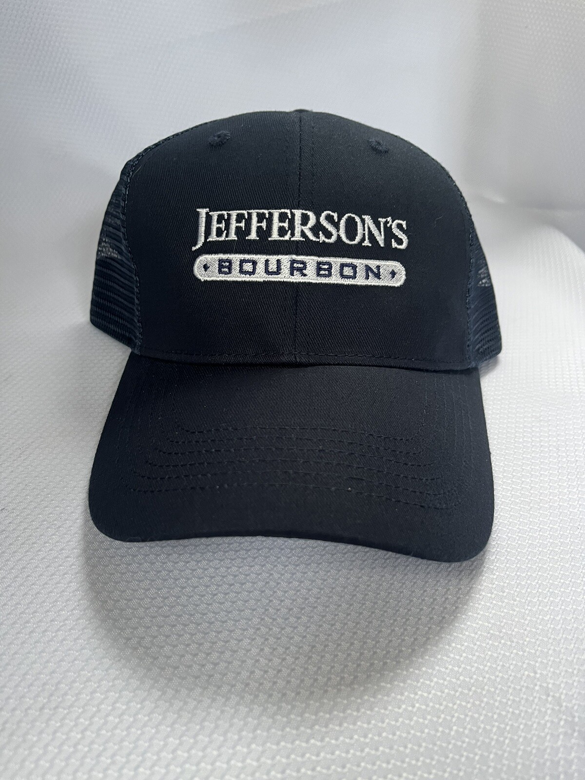 Jefferson’s Bourbon Adjustable Snapback Ball Cap Trucker Hat *NEW* Jefferson’s Bourbon Adjustable Snapback Ball Cap Trucker Hat *NEW*