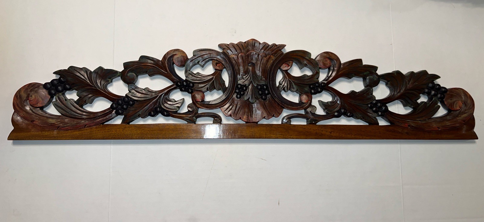 VTG Di Lorenzo Italian Hand Carved Wood Grapevine Wall Topper Threshold 35.5”