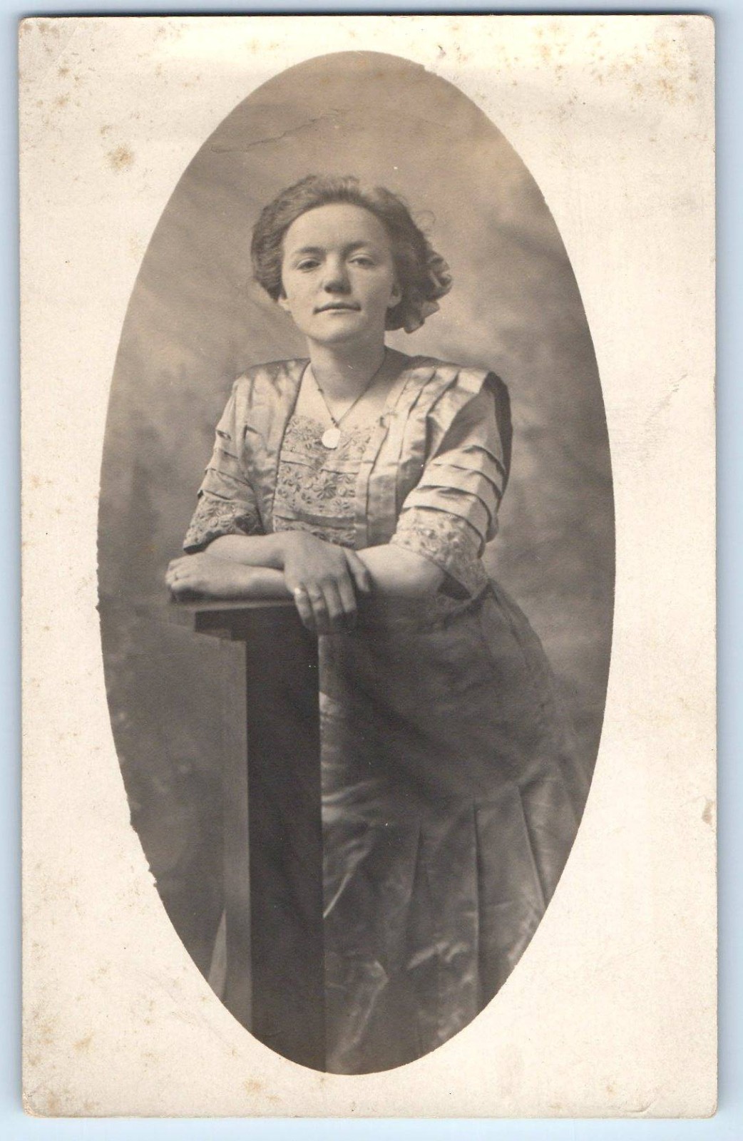 c1910\'s Woman Fashion Dress Studio Portraiy RPPC Photo Unposted Antique Postcard