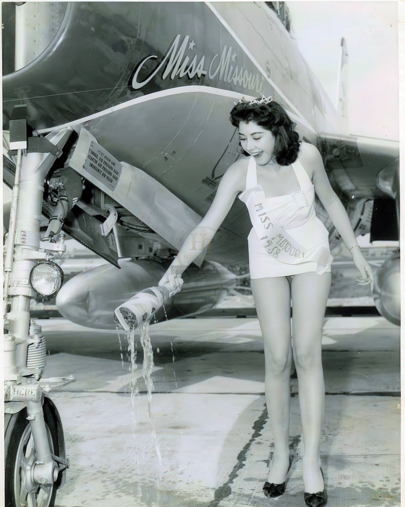 Vietnam-Era Cold War Image Photo Print HT4136326