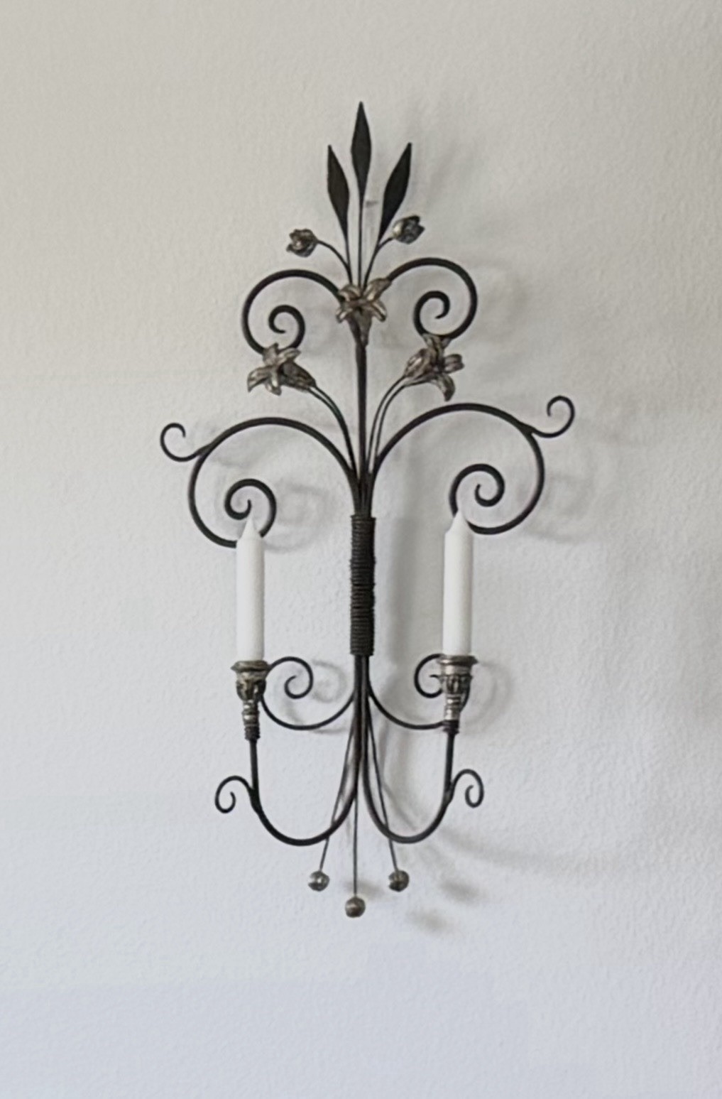 2 MarCo MAC Sculpture Inc Wrought Iron Wall Sconces Candle Holders Vintage 2 MarCo MAC Sculpture Inc Wrought Iron Wall Sconces Candle Holders Vintage
