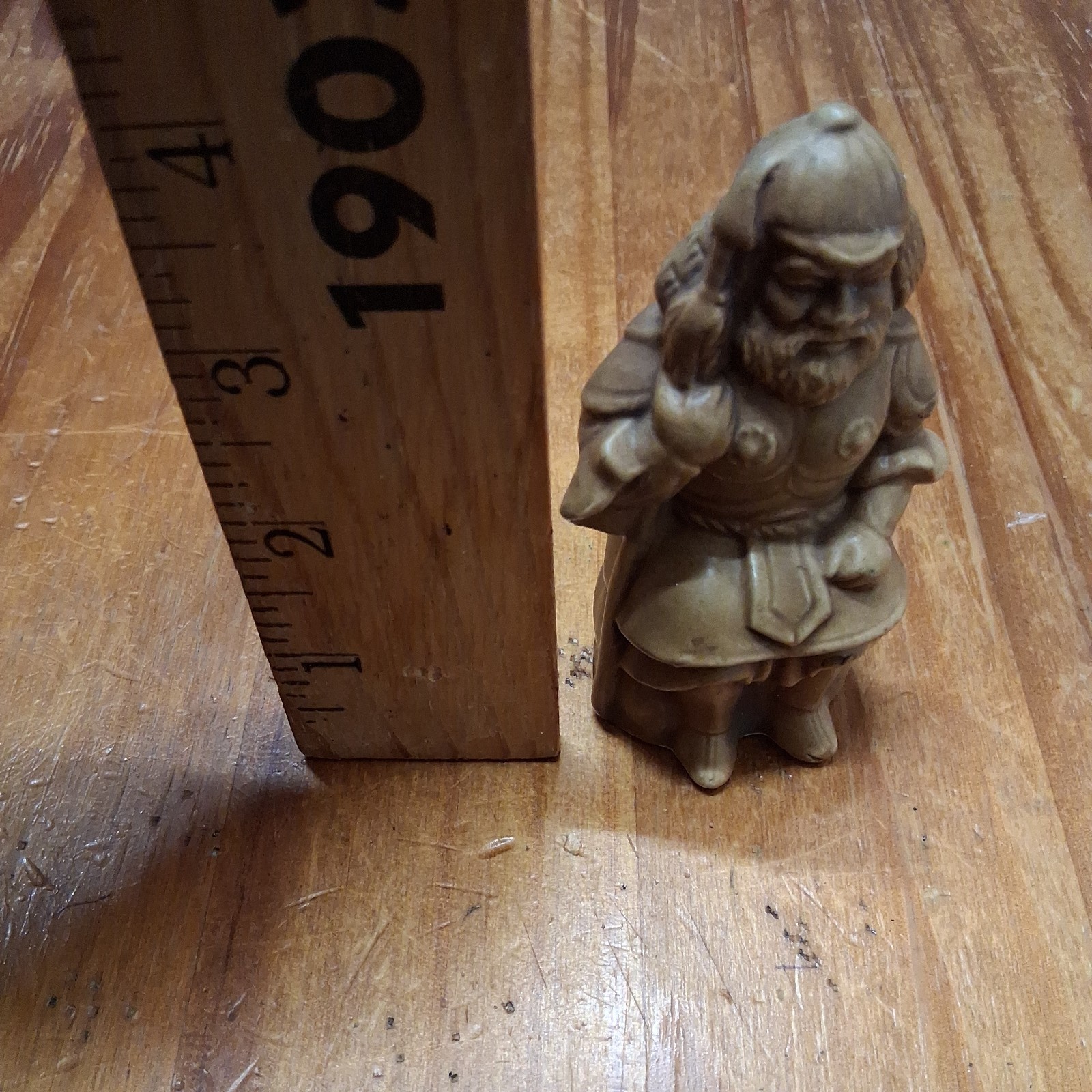 Vintage Ceramic Asian Statue Figure  Chinese / Japanese warrior 4\